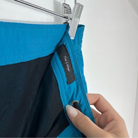 Onia 7.5” Lightweight The Calder Shorts in Ocean Depth Size 30 - Picture 7 of 13